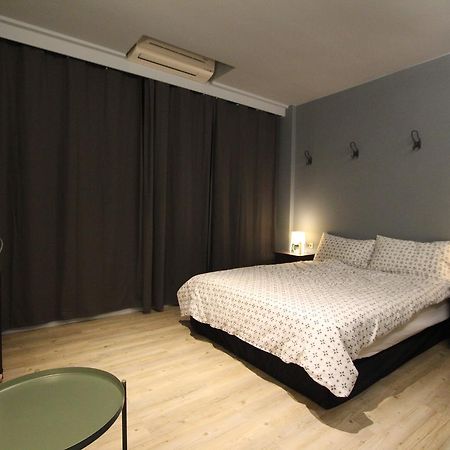 Midtown Retreat Apartment Тайпей Екстериор снимка