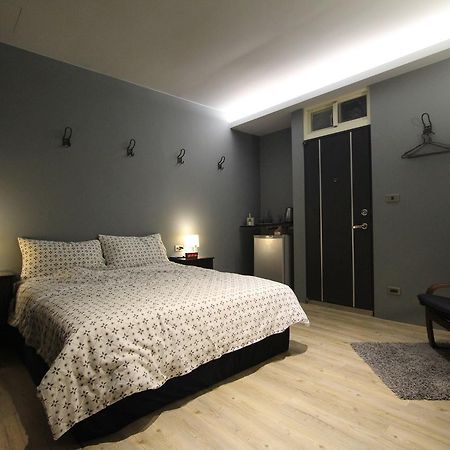 Midtown Retreat Apartment Тайпей Екстериор снимка